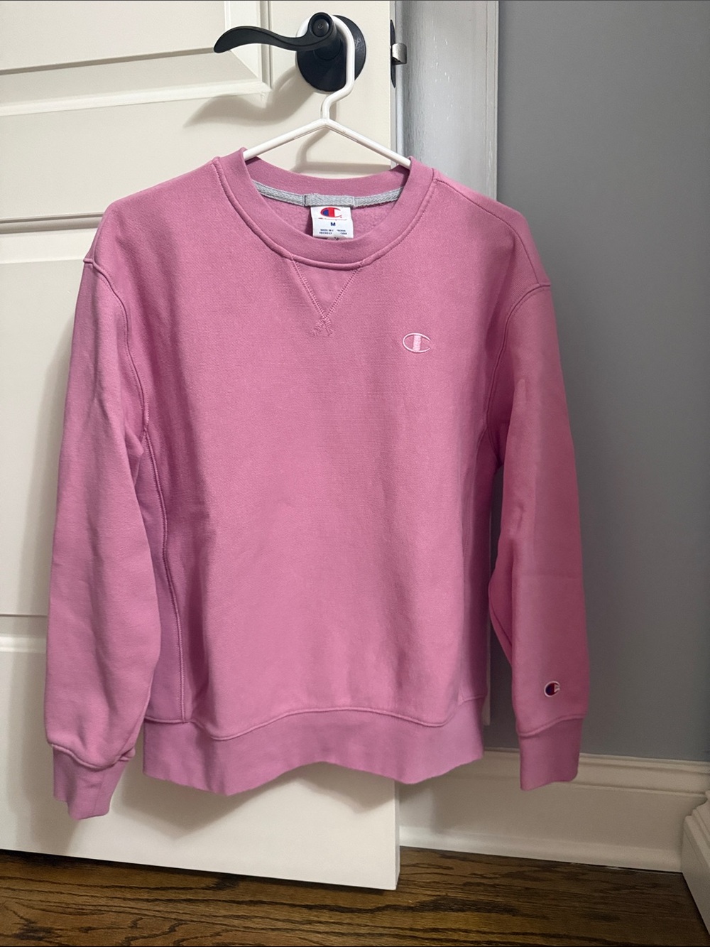 Women’s Champion Mauve/Pink Crewneck Sweatshirt - New w/o tags